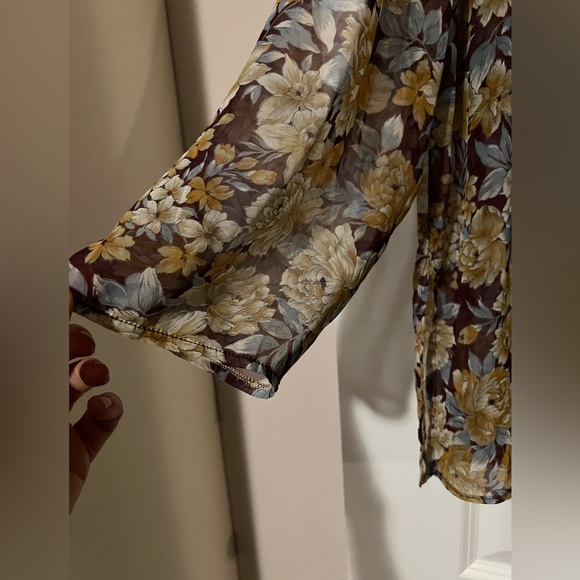 Chiffon women’s blouse - Picture 5 of 5